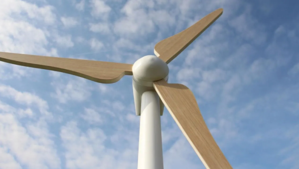 Индийская Senvion выпустит ветрогенератор с деревянными лопастями